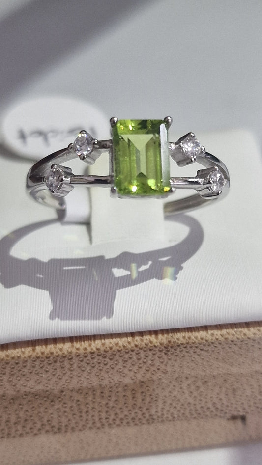 Peridot Ring 925 Silber / Gold