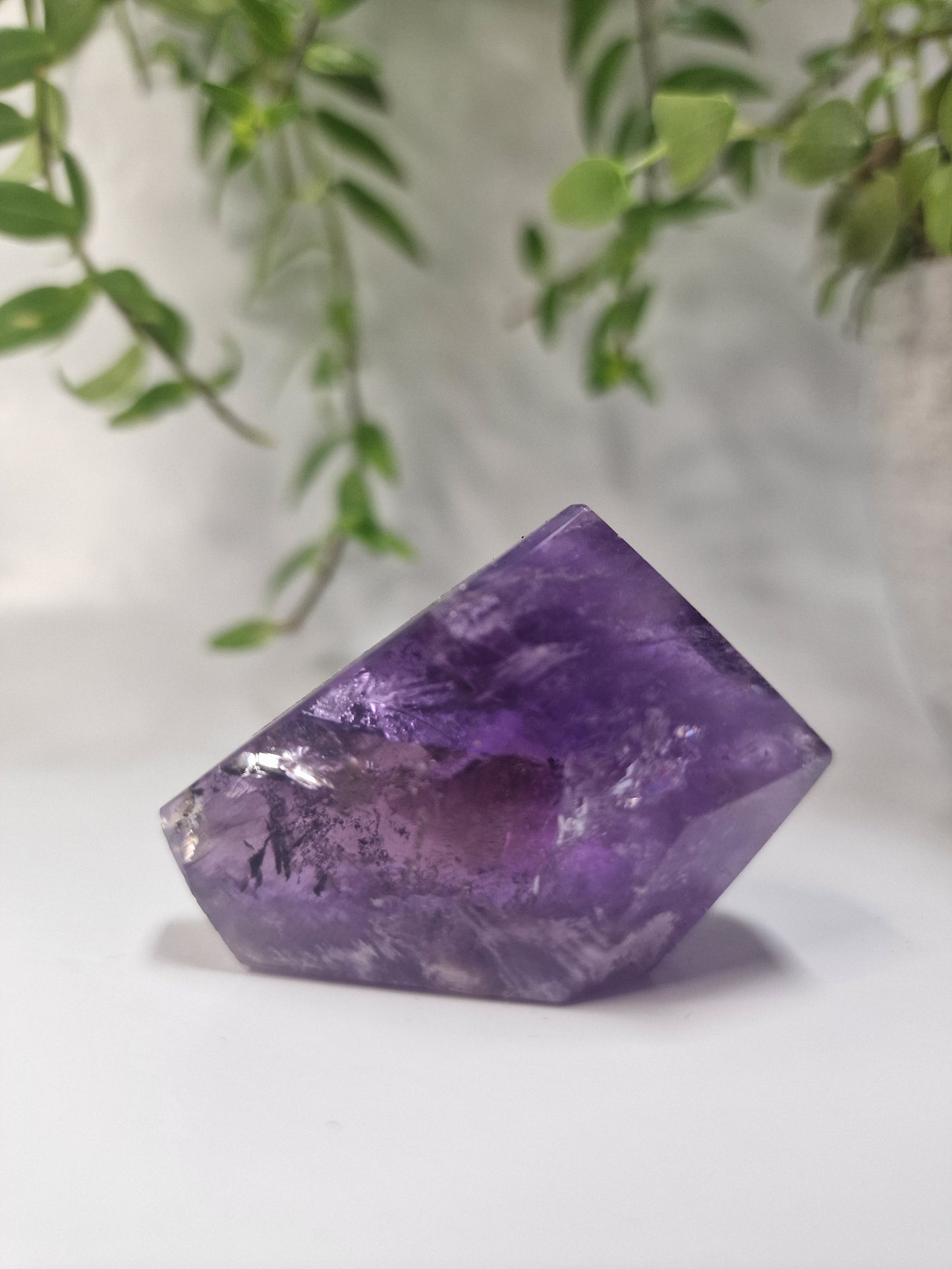 Amethyst Spitzen / Points mit sehr vielen Regenbögen